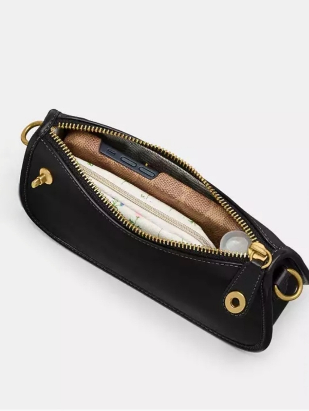 The Coach Originals - Swinger 20 Leather Shoulder Bag in Black (NWT) - Picture 4 of 15